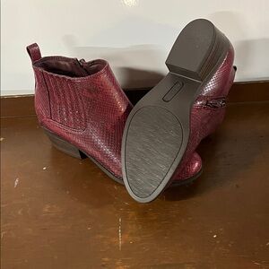 Kim Rogers Burgundy Ankle Boots with Block Heel